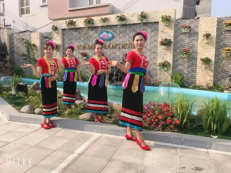 Hotel Khach San Hoa Ban Trang Son La Exterior foto